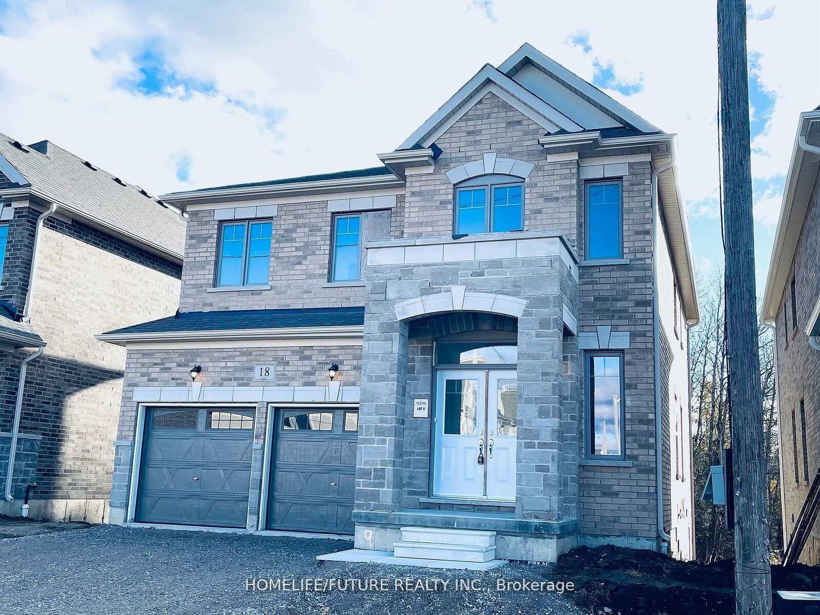 Property Photo:  18 Aitchison Avenue  ON N0C 1B0 