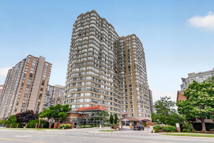 Property Photo:  3605 Kariya Drive 907  ON L5B 3J4 