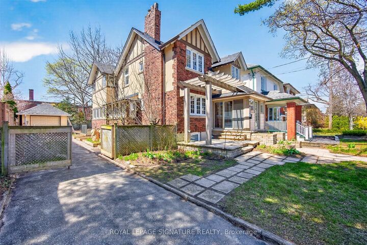 426 Armadale Avenue — photo 1