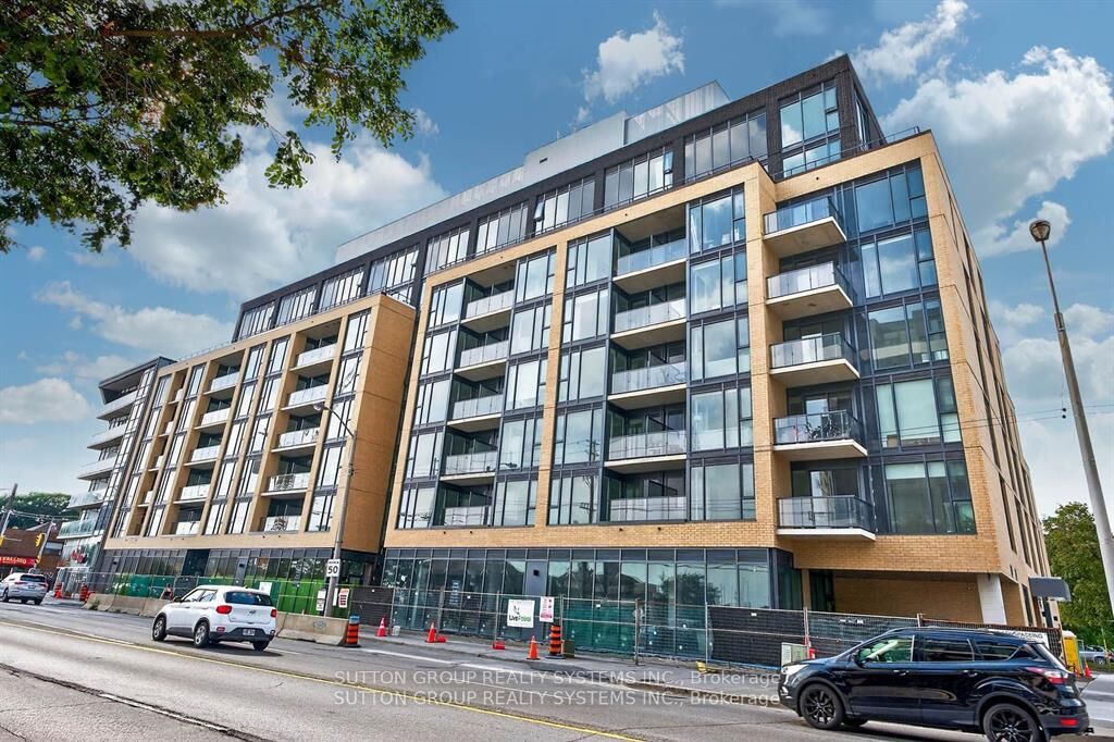 Property Photo:  6 Chartwell Road 402  ON M8Z 0H2 