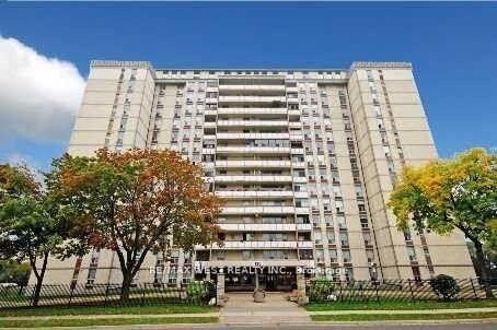 Property Photo:  130 Neptune Drive 202  ON M6A 1X5 