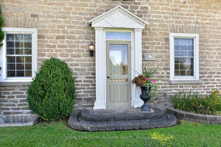 Property Photo: 3945 County Road 26 Road ON K6V 5T2