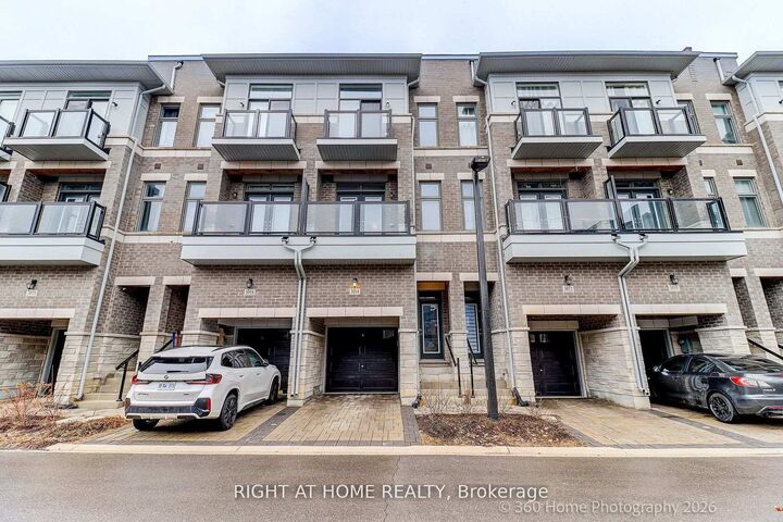 3014 Islington Avenue W — photo 1