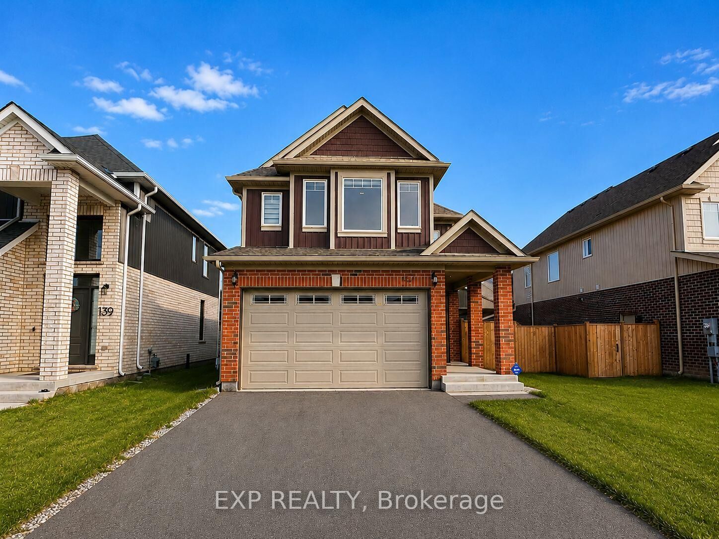 Property Photo:  137 Susan Drive  ON L0S 1E6 