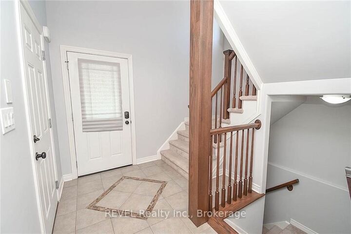 Property Photo:  6030 Wiens Boulevard  ON L2H 0J2 