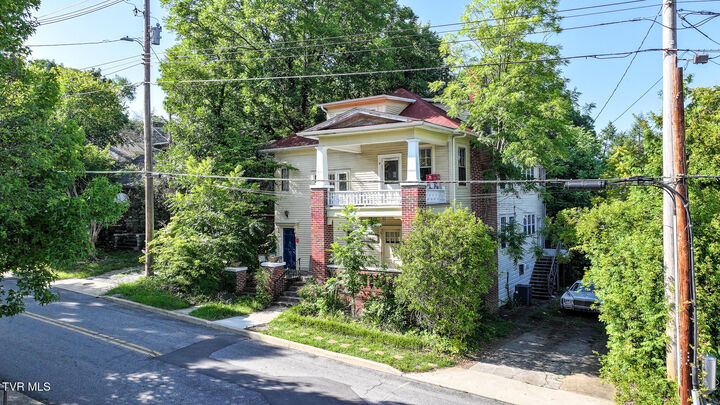 Property Photo:  102 West McKee Street  TN 37743 