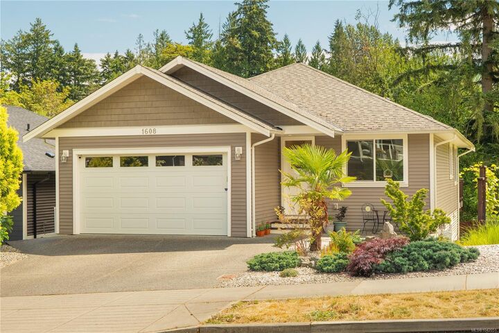 Property Photo: 1608 Hosanna Way BC V9X 0B2
