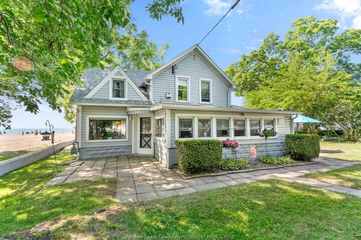 Property Photo: 1031 Heritage Road ON N9Y 2E6