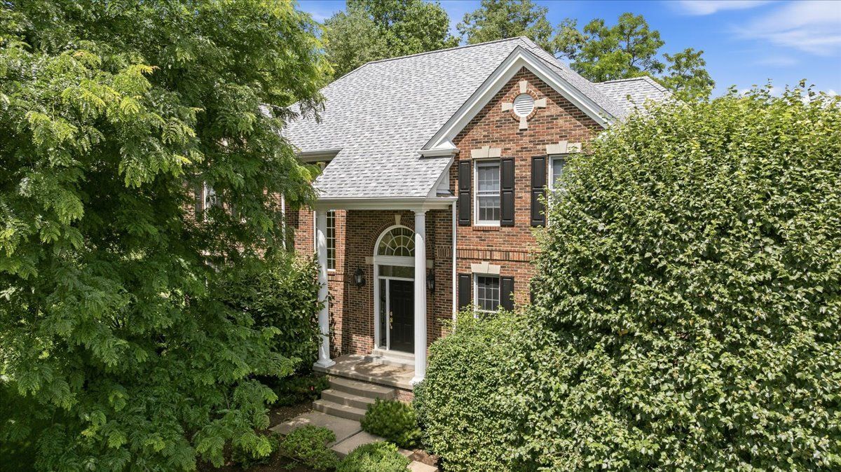 Property Photo:  131 Alaqua Drive  PA 15143 