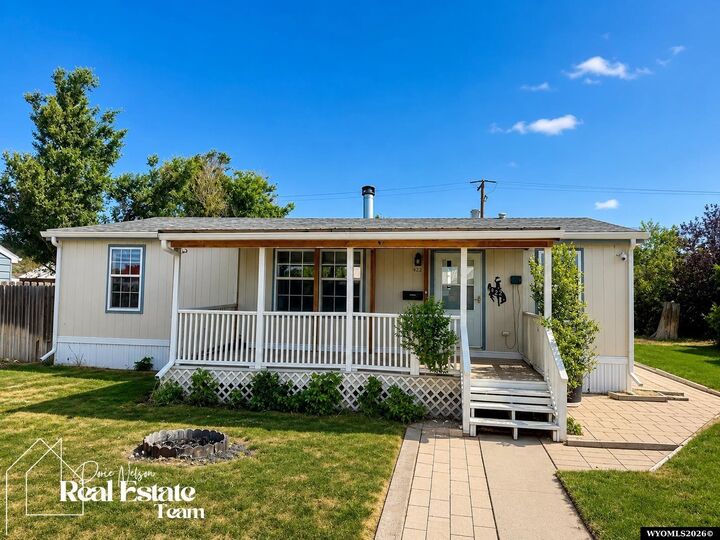 Property Photo:  422 Morgan Avenue  WY 82644 