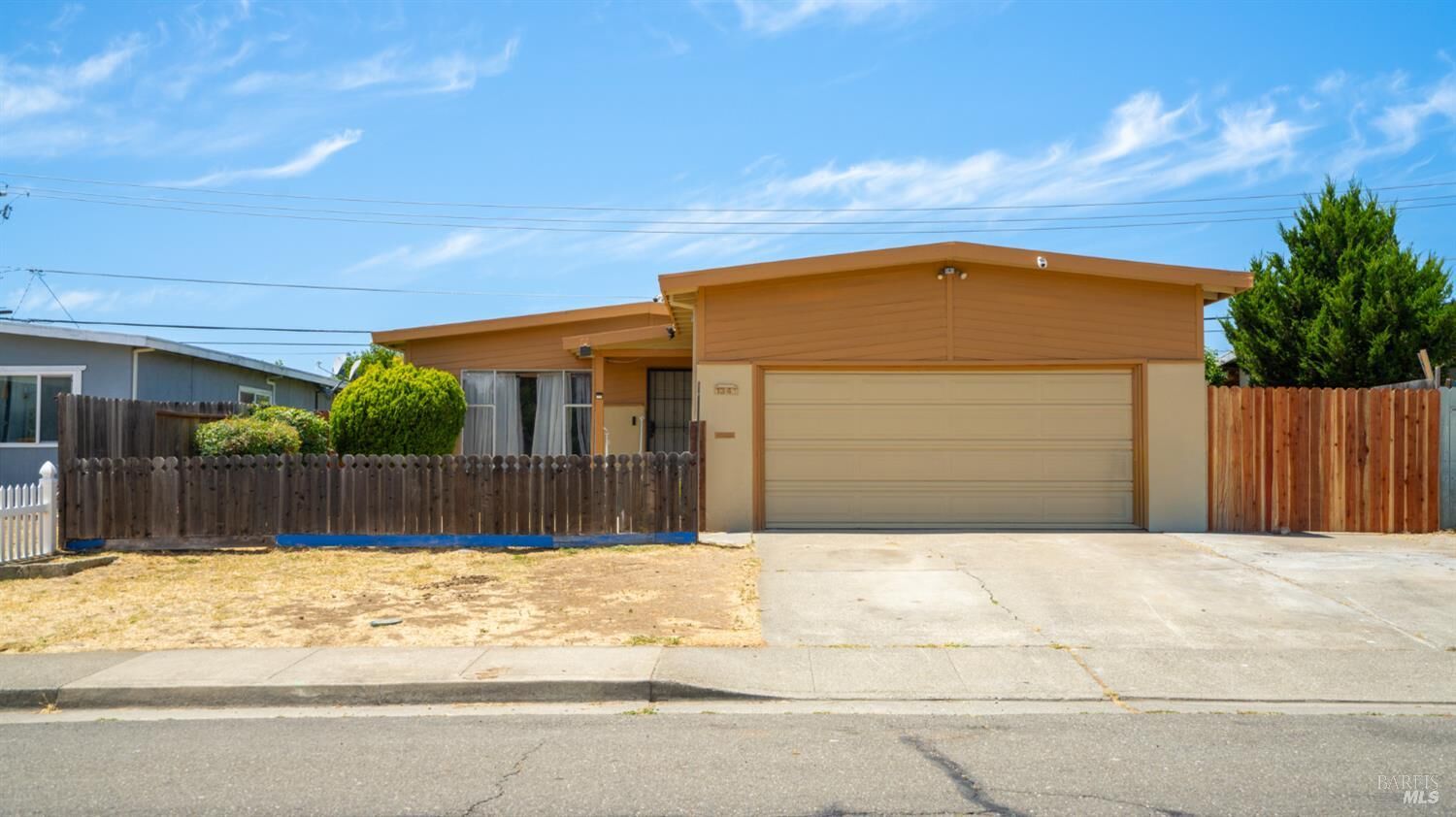 Property Photo:  1341 Eisenhower Street  CA 94533 