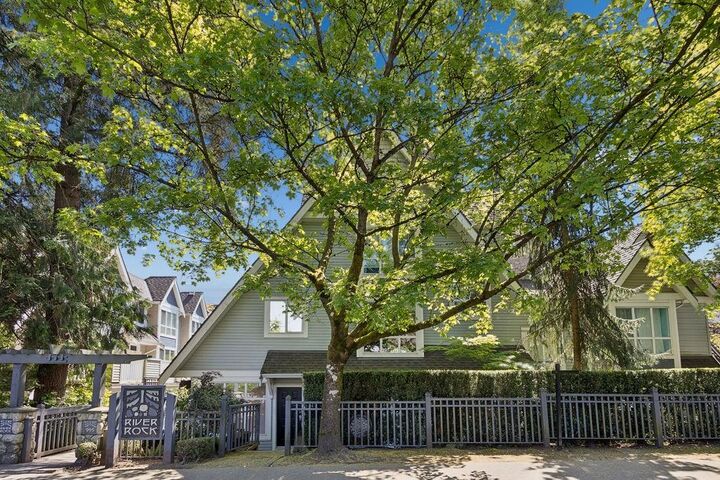 Property Photo: 993 Lynn Valley Road BC V7J 1Z6