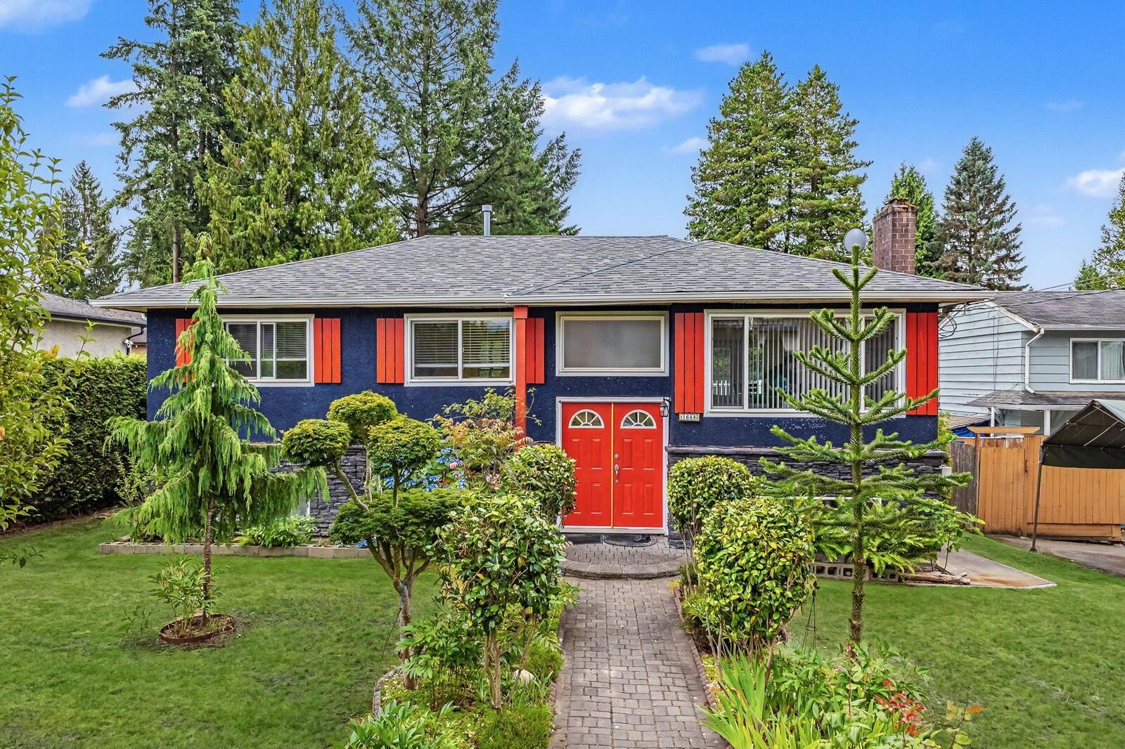 Property Photo: 1684 Cornell Avenue BC V3J 3A1