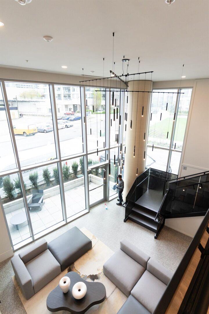 Property Photo: 567 Emerson Street 2803 BC V3J 0M8