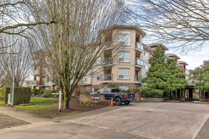 20239 Michaud Crescent 308 — photo 1