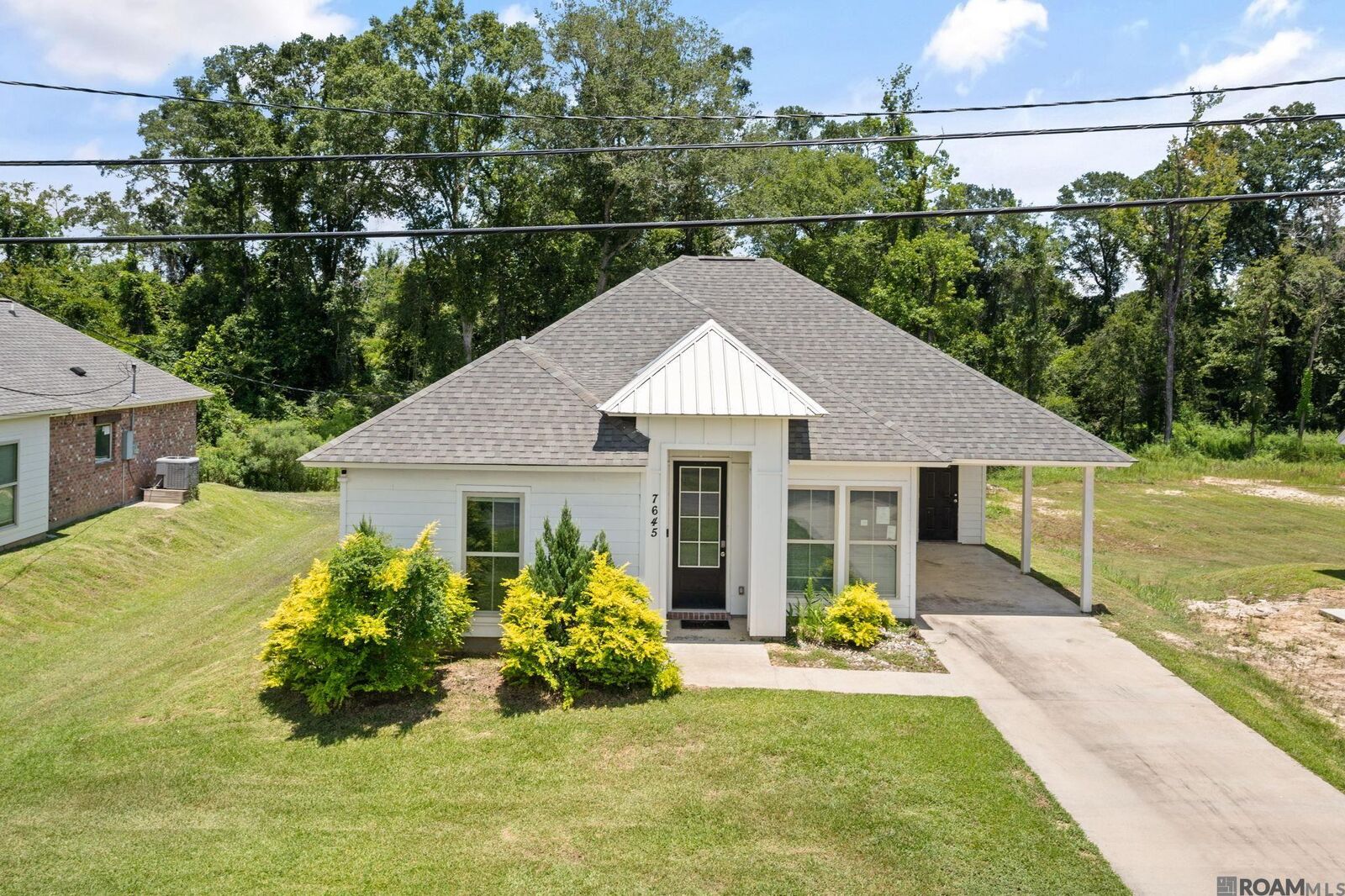 Property Photo:  7645 Kristene Ave  LA 70791 