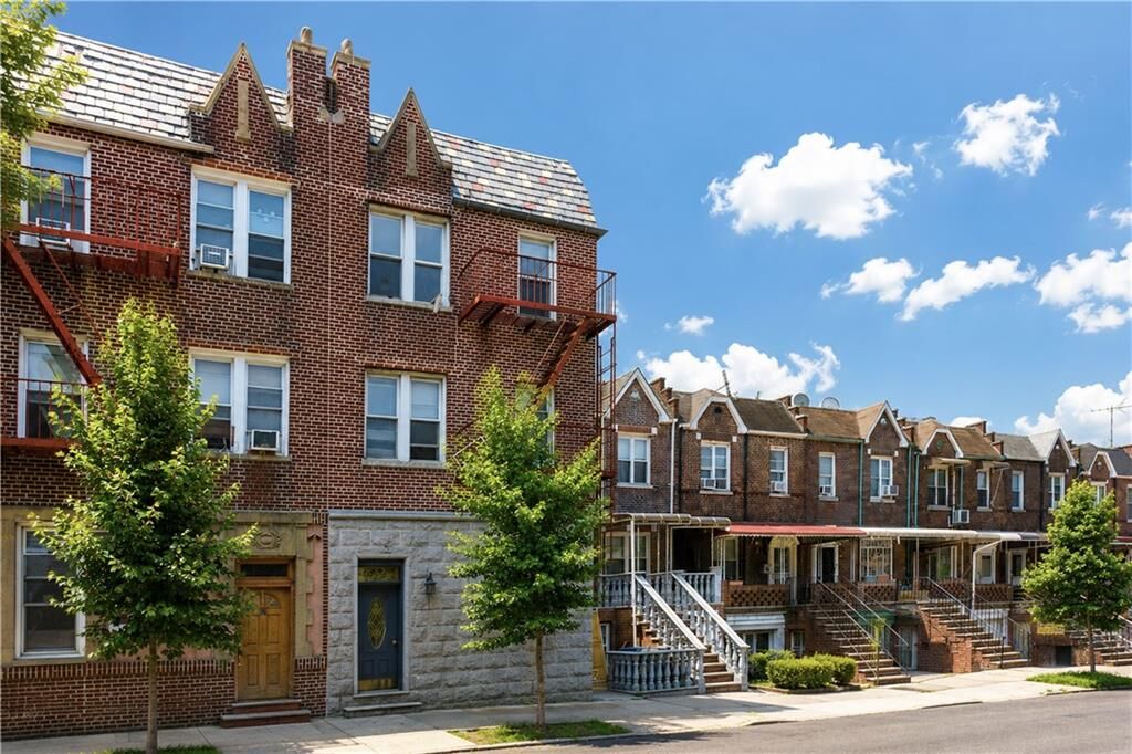 Property Photo: 94 Bay Ridge Avenue 3F NY 11220