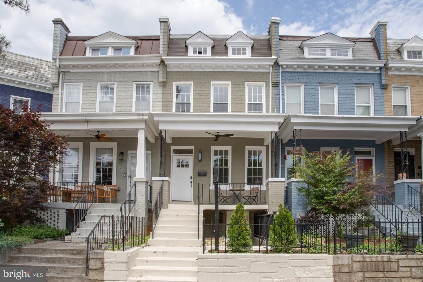 Property Photo: 1404 Massachusetts Avenue SE DC 20003