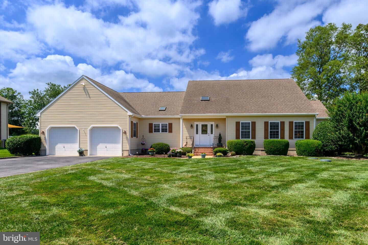 Property Photo:  23167 Lakeview Drive  DE 19966 