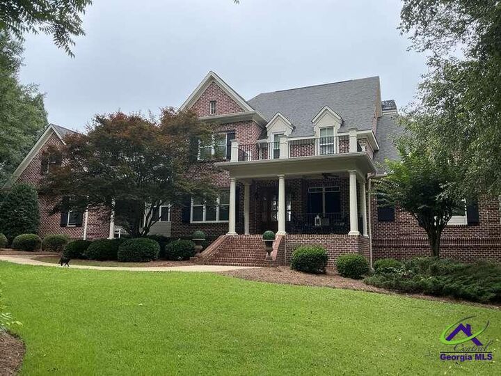 Property Photo:  223 Walton Chase  GA 31069 