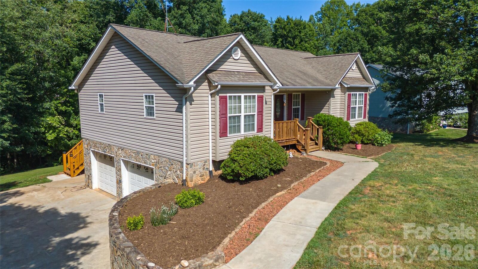 Property Photo: 3611 Judea Drive NC 28645