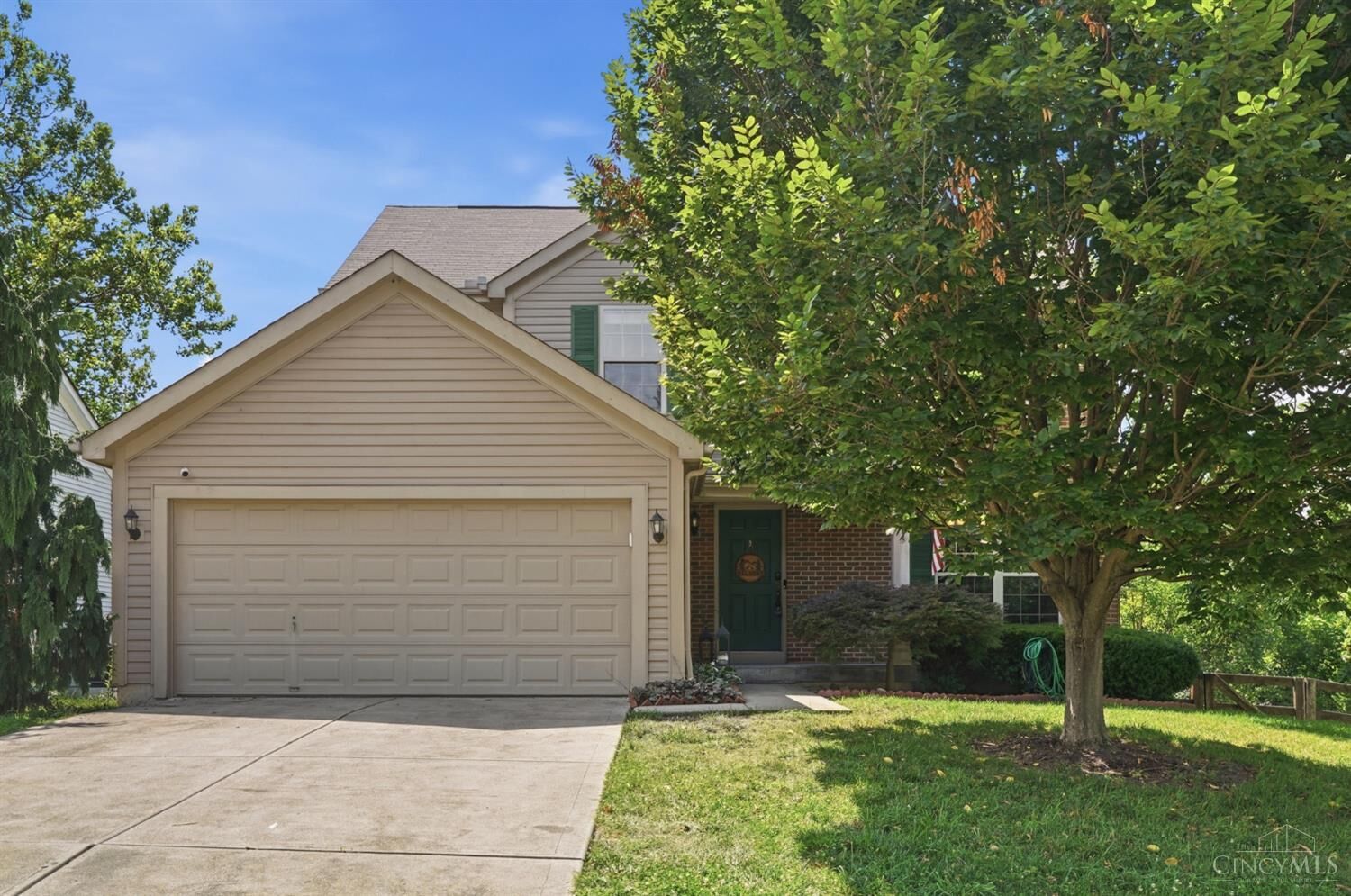 Property Photo: 12067 Brookway Drive OH 45240