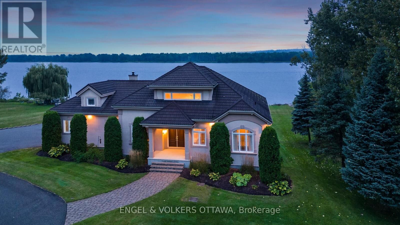 Property Photo: 1759 Regional 174 Road ON K4C 1H5