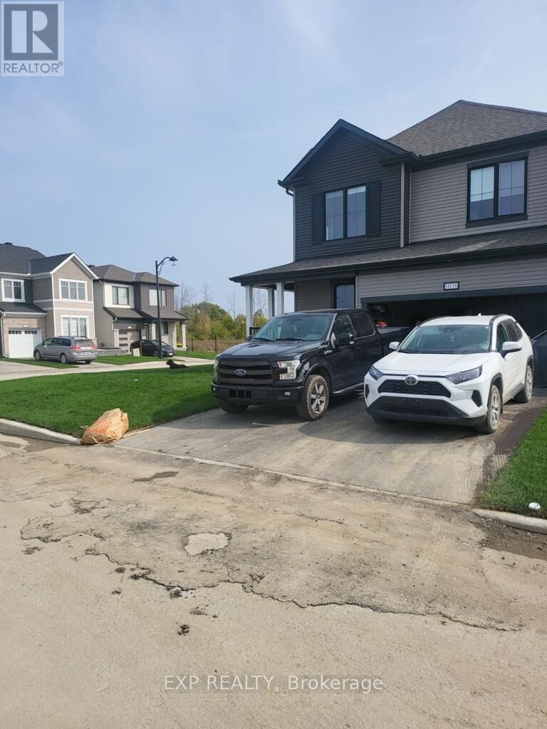 Property Photo:  1038 Showman Street  ON K0A 2Z0 
