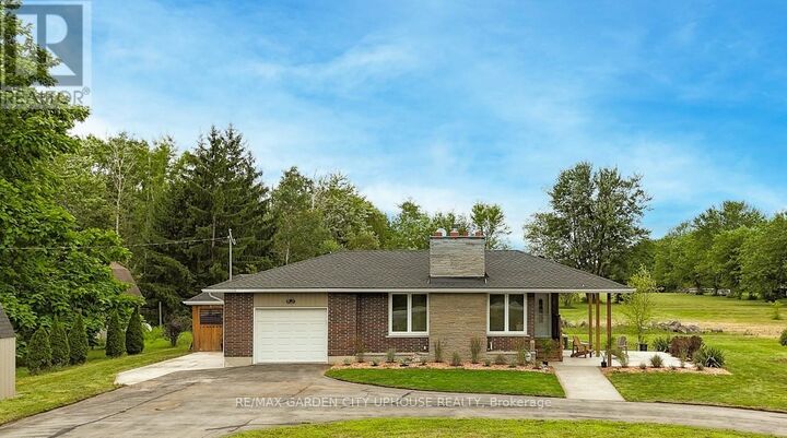 Property Photo: 373 Darby Road ON L0S 1K0