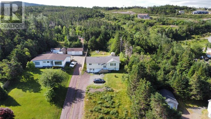 Property Photo: 231-233 Creston Boulevard NL A0E 1K0