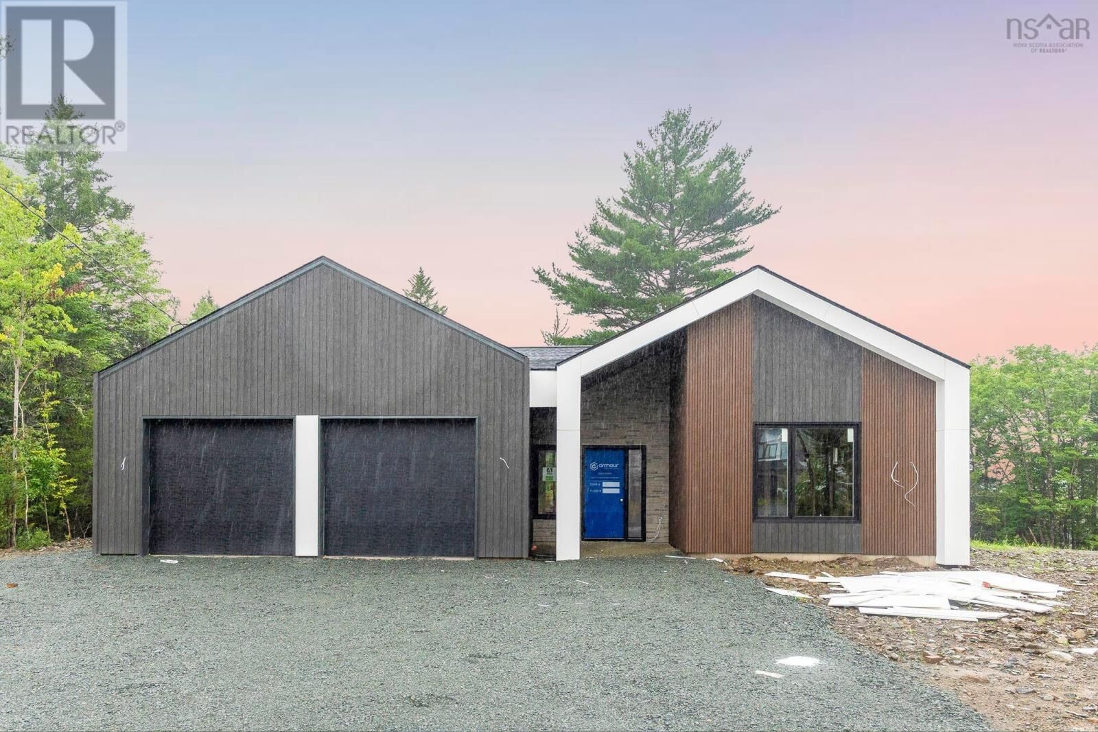 Property Photo: 576 Bondi Drive 5105 NS B4E 0X4
