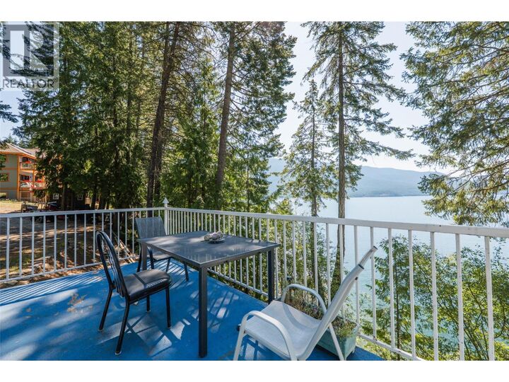 Property Photo: 4218 Woodbury Village Road BC V0G 1M0