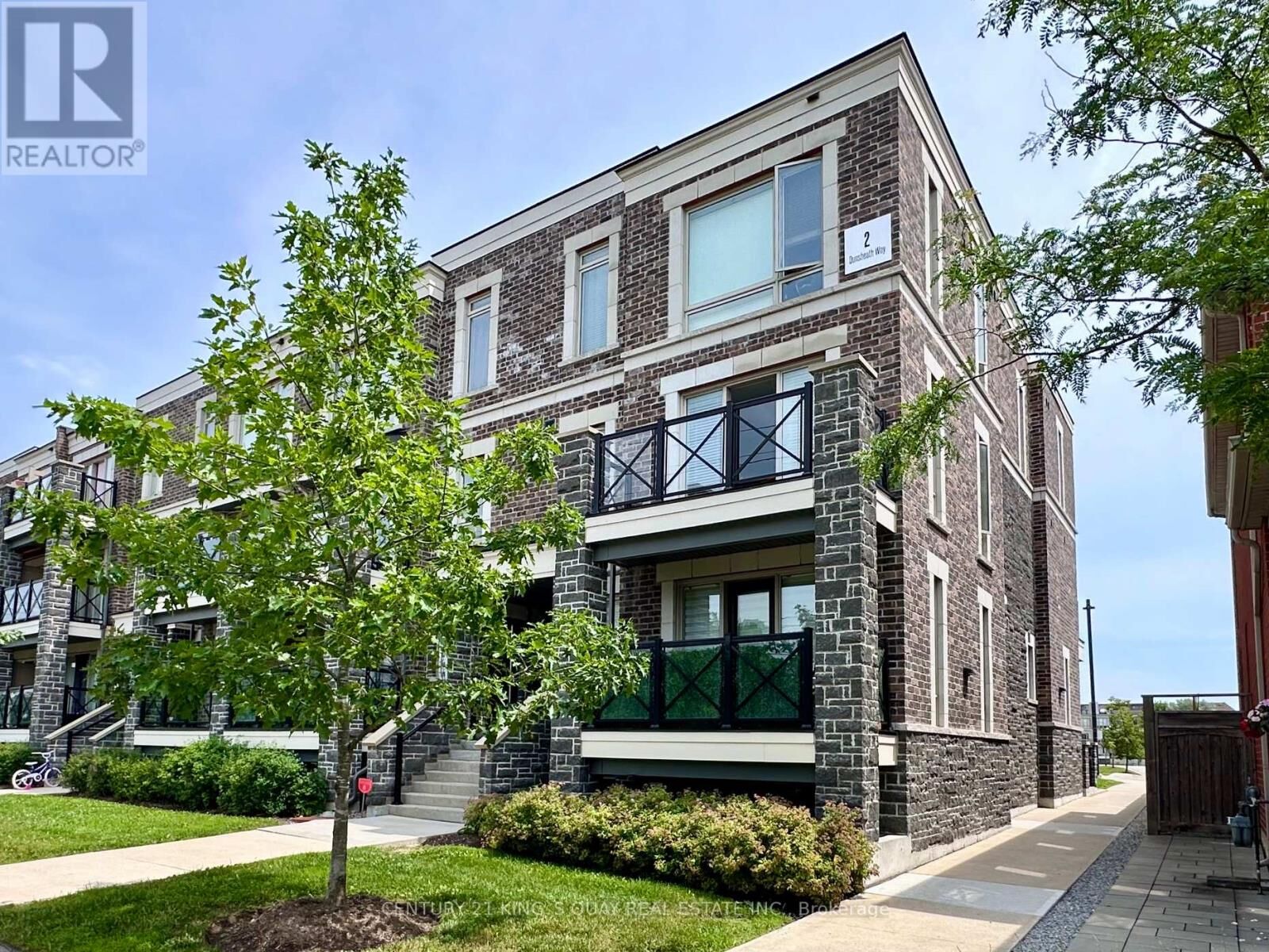 Property Photo: 2 Dunsheath Way 102 ON L6B 1N3