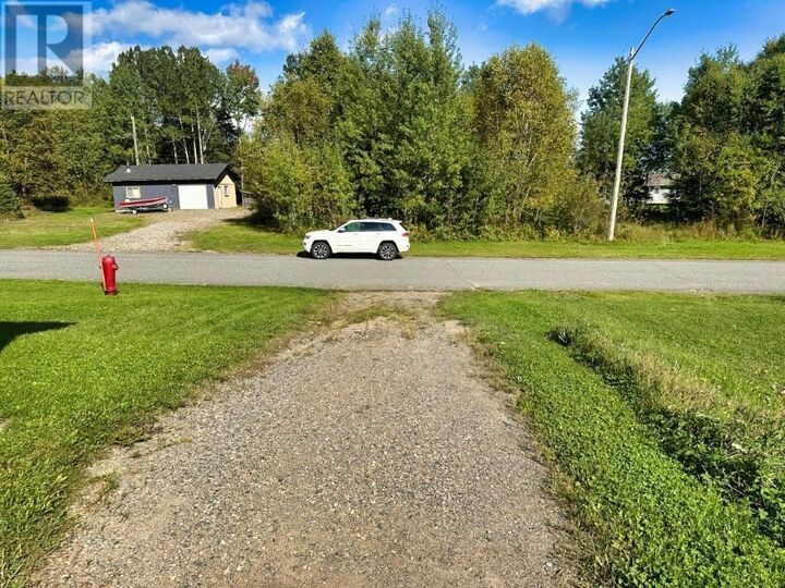 Property Photo: 29 Parkway Place ON P0T 2W0