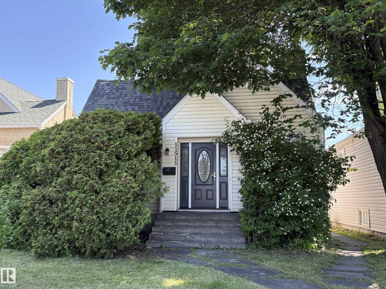 Property Photo: 11511 101 Street NW AB T5G 2B2