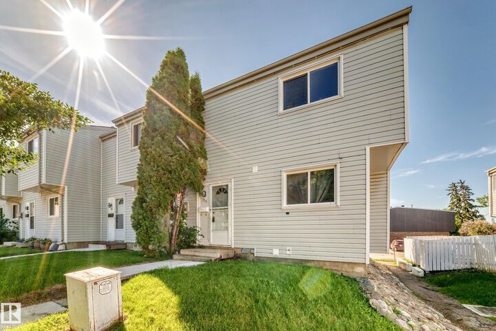 Property Photo:  355 Northgate Terrace NW  AB T5E 3E3 