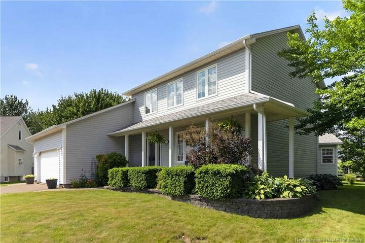 Photo de la propriété:  21 Rosemere Court  NB E1C 9W2 