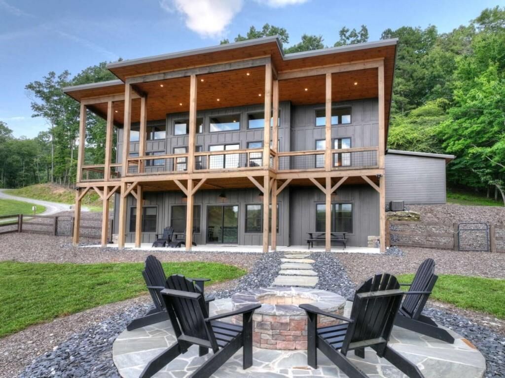 Property Photo:  246 Bearden Farm Overlook  GA 30513 