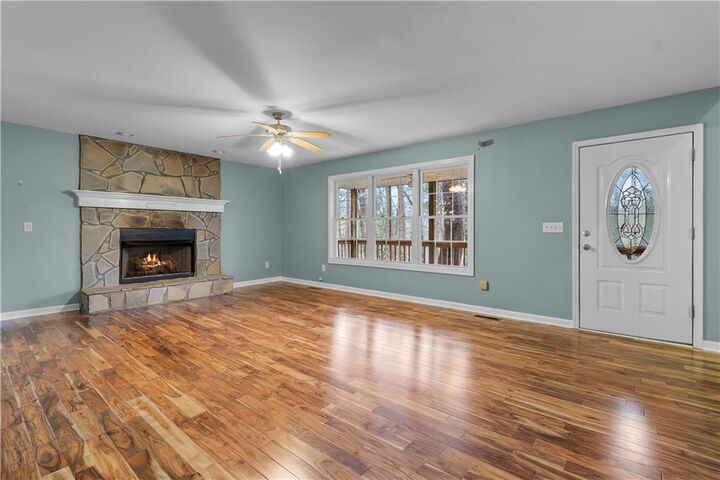 Property Photo: 86 Carson Cove Road GA 30540