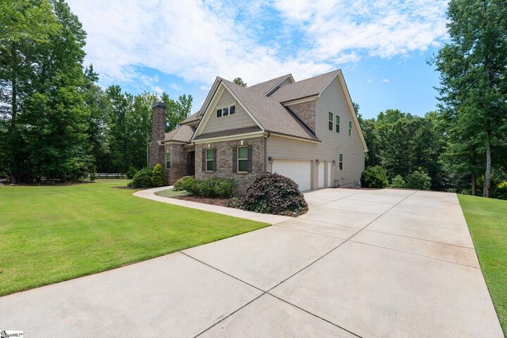 Property Photo:  156 Grassy Meadow Drive  SC 29690 