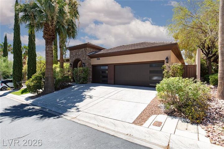 Property Photo: 11473 Snow Creek Avenue NV 89135