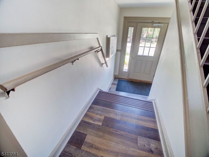Property Photo:  176 Millburn Ave C004  NJ 07041 