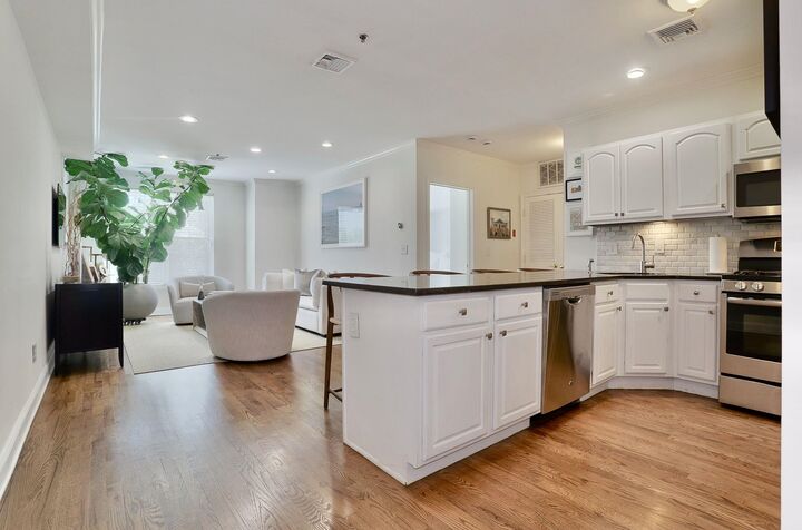 Property Photo: 725 Jefferson St 28 NJ 07030