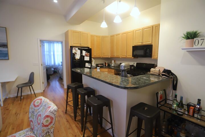 Property Photo: 105 11th St 2F NJ 07030