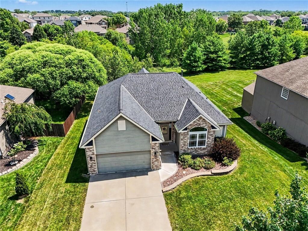 Property Photo:  9223 N Jarboe Street  MO 64155 