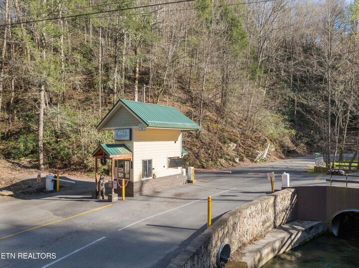 Property Photo:  Lot 0010 Sunset Rd  TN 37862 