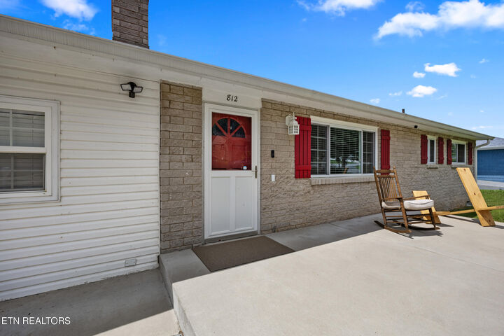 Property Photo:  812 Brown Ave  TN 37763 