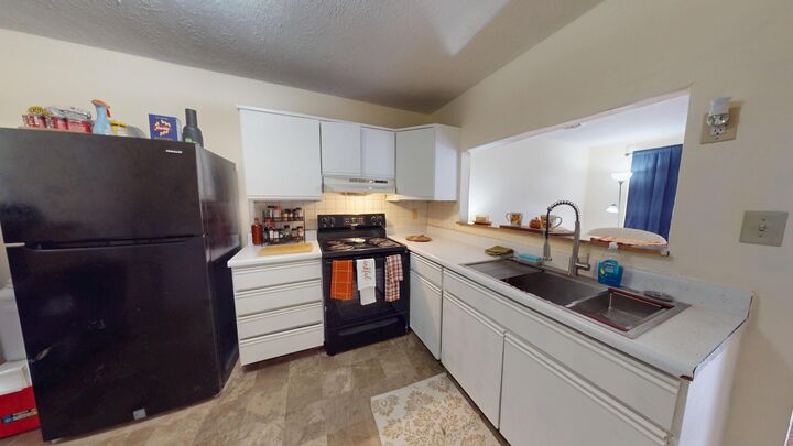 Property Photo:  113 Tenny Avenue  KY 40353 