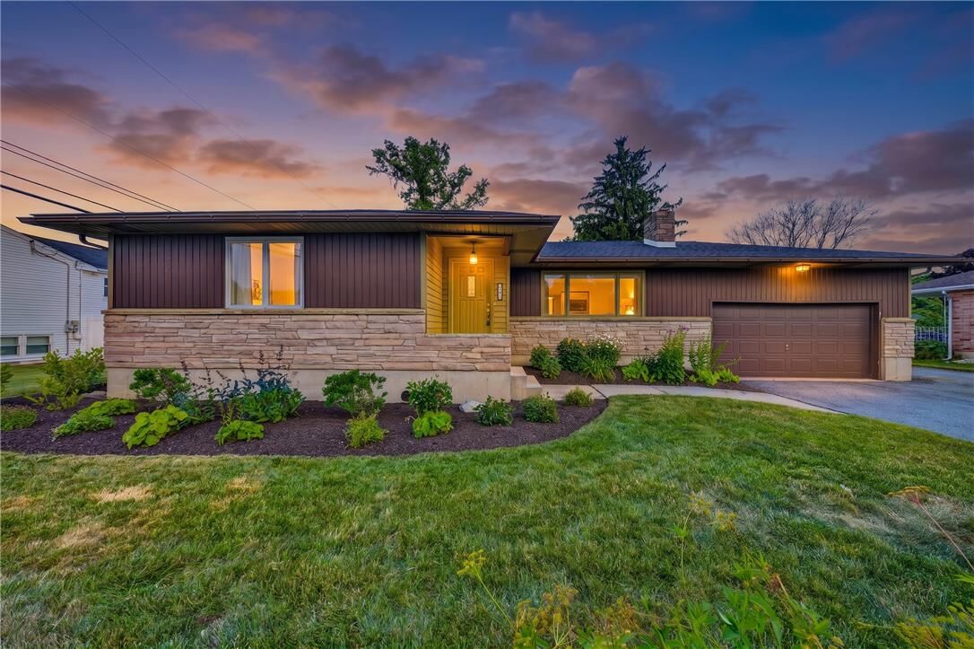 Property Photo:  3478 Hickory Circle  PA 18103 