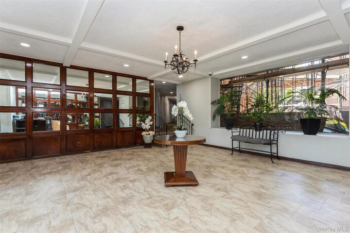 Property Photo:  325 King Street 3I  NY 10573 